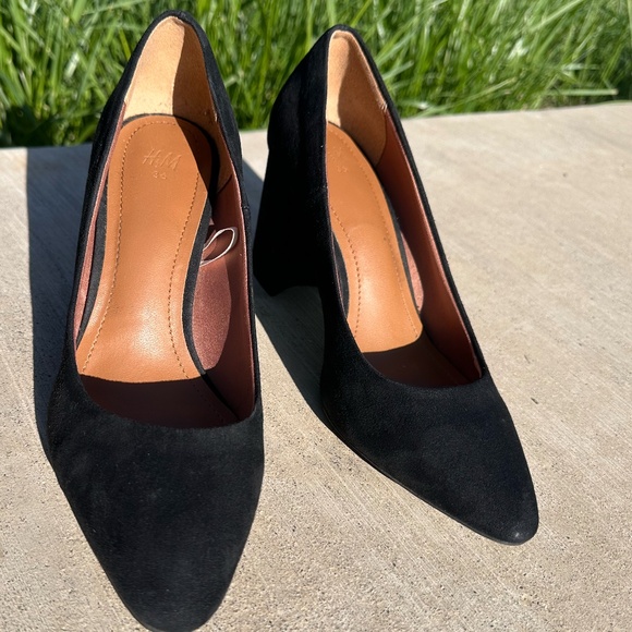 H&M Suede Block Heel - Picture 8 of 8